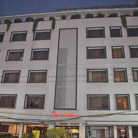 崴巴吾酒店 瓦拉纳西 外观 照片